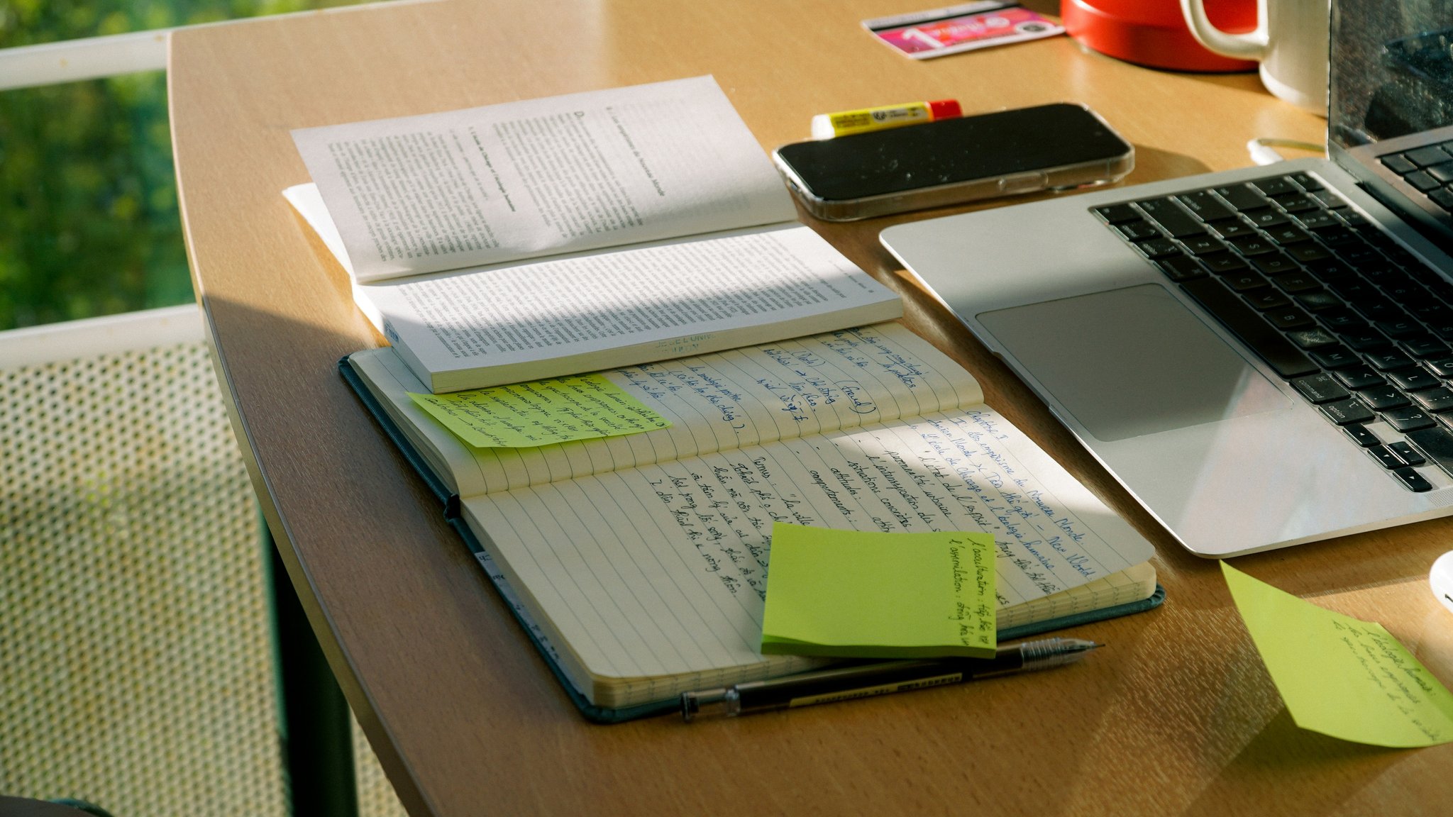 Before-and-After Screenshot Showing Improved Note Organization with Zotero
